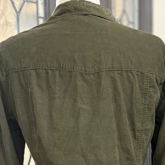 Bella Dahl Olive Green Corduroy Utility Western Style Button Down Shirt | M - Picture 11 of 11